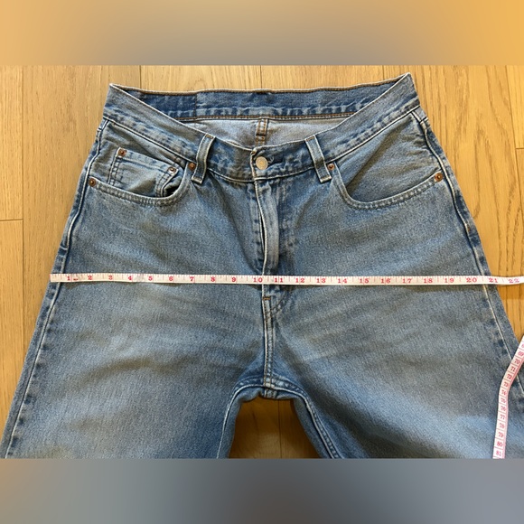 Vintage Levi's 550 Jeans - Picture 9 of 9